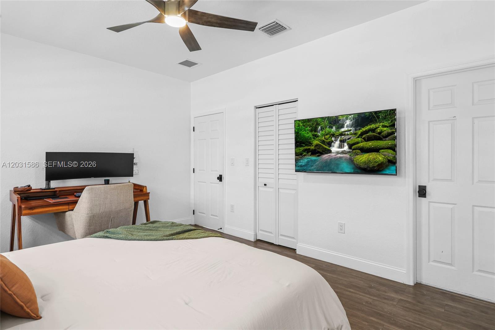 13063 Southwest 256th Street Homestead, FL 33032 - Photo 13 of 36