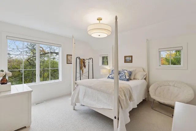 $2,489,000 | 550 Orono Orchard Road South, Orono, MN 55391