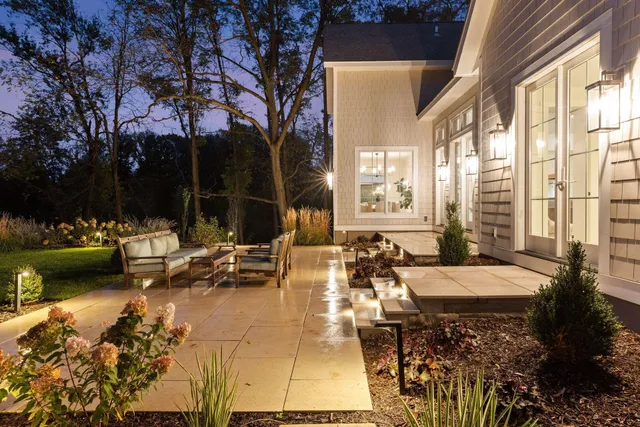 $2,489,000 | 550 Orono Orchard Road South, Orono, MN 55391