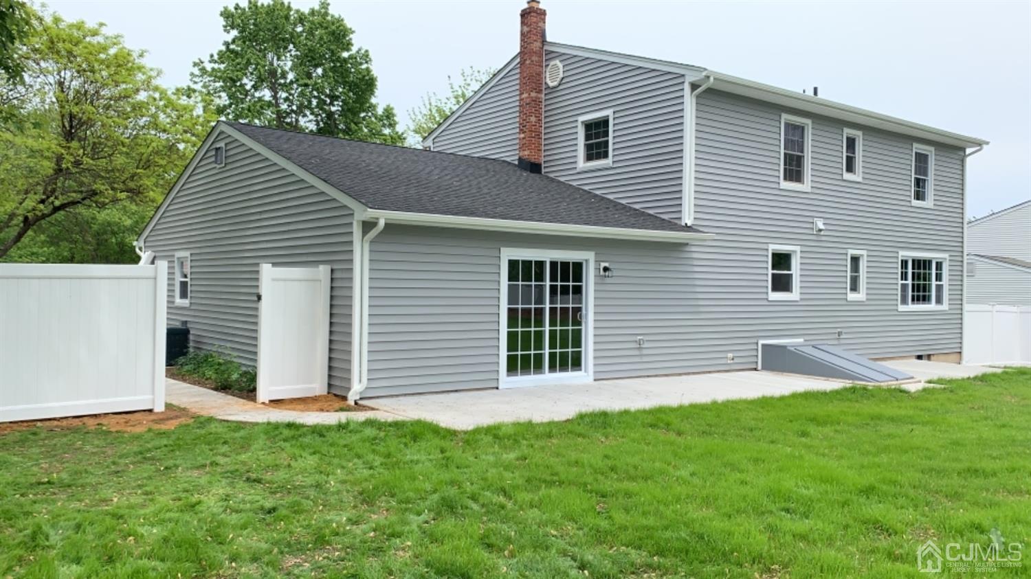 52 Buck Road East Brunswick, NJ 08816 - Photo 10 of 34 Gallery Image 10