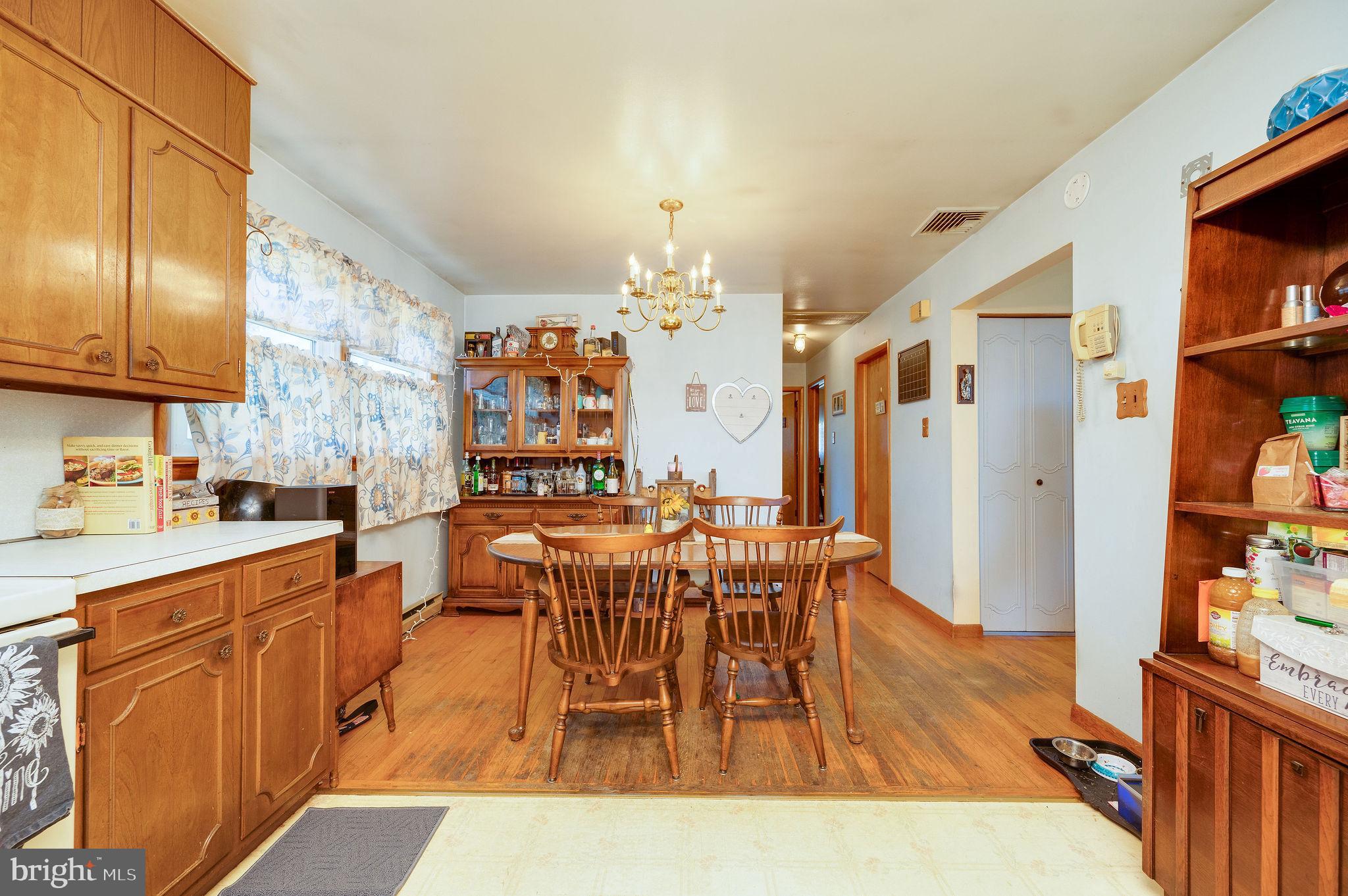 1957 Bathgate Road Bethlehem, PA 18018 - Photo 14 of 31