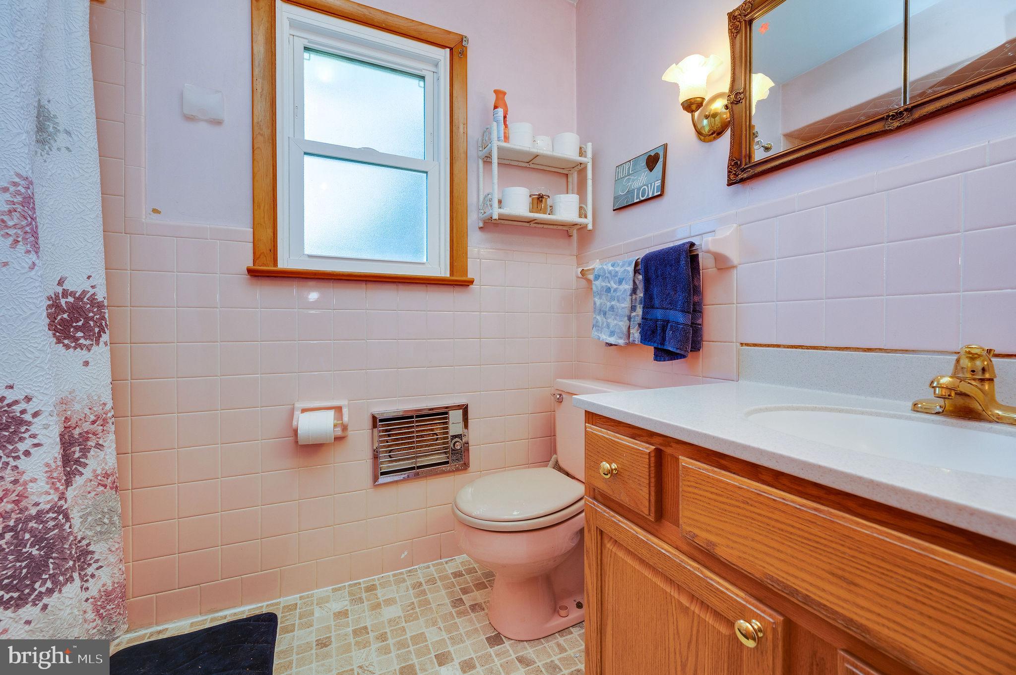 1957 Bathgate Road Bethlehem, PA 18018 - Photo 15 of 31