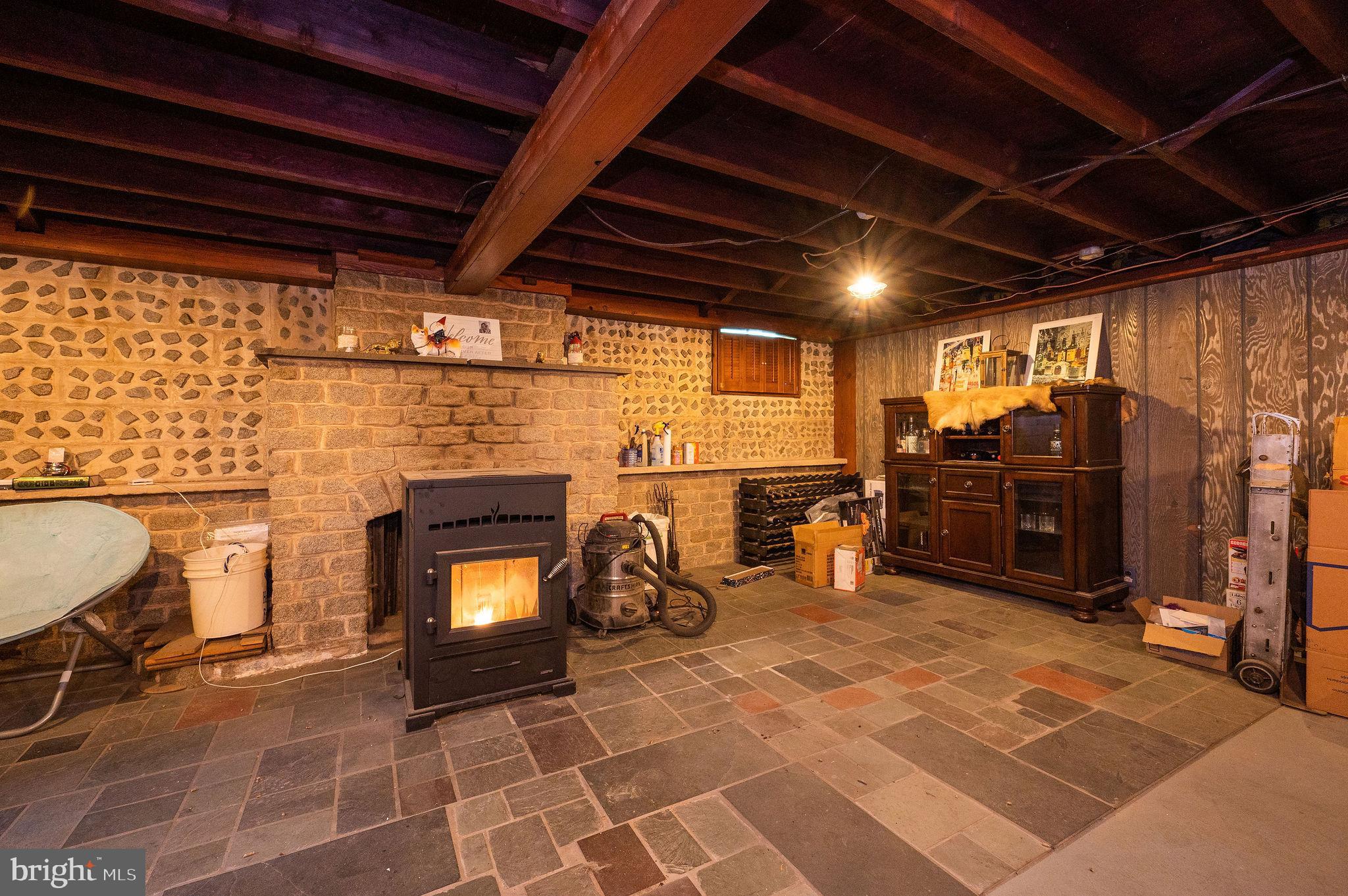 1957 Bathgate Road Bethlehem, PA 18018 - Photo 23 of 31