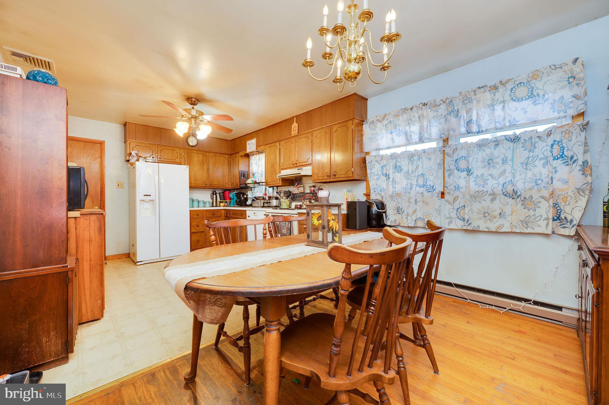 1957 Bathgate Road Bethlehem, PA 18018 - Photo 8 of 31