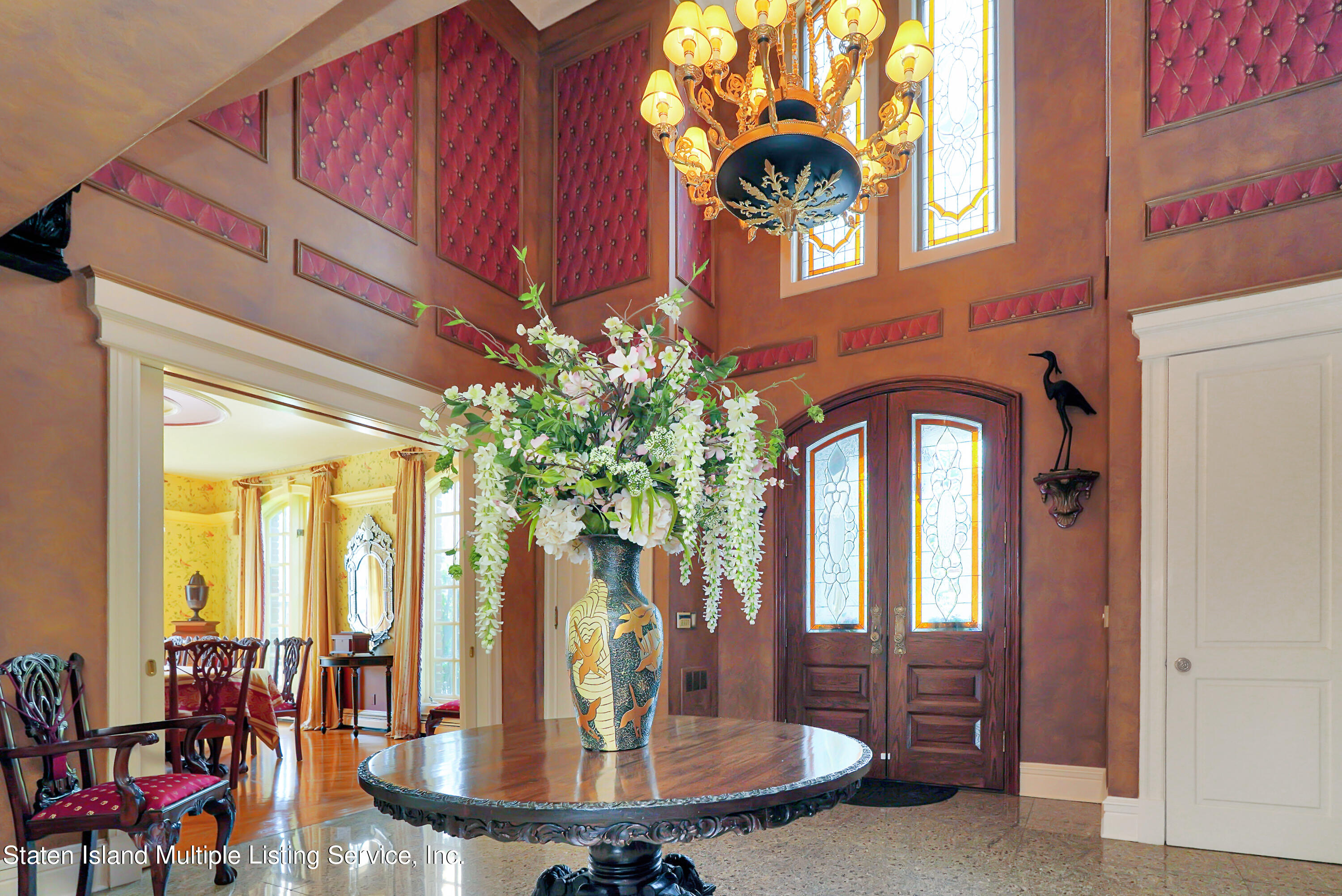 25 Copperleaf Terrace Staten Island, NY 10304 - Photo 4 of 60 Photo Jul 19 2019, 8 24 37 PM - Copy