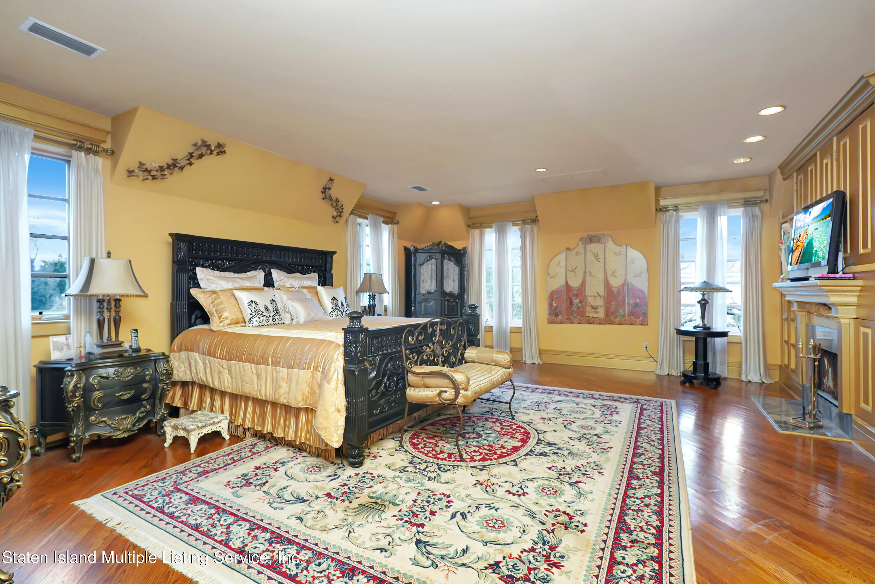 25 Copperleaf Terrace Staten Island, NY 10304 - Photo 44 of 60 Photo Jul 19 2019, 8 41 28 PM - Copy