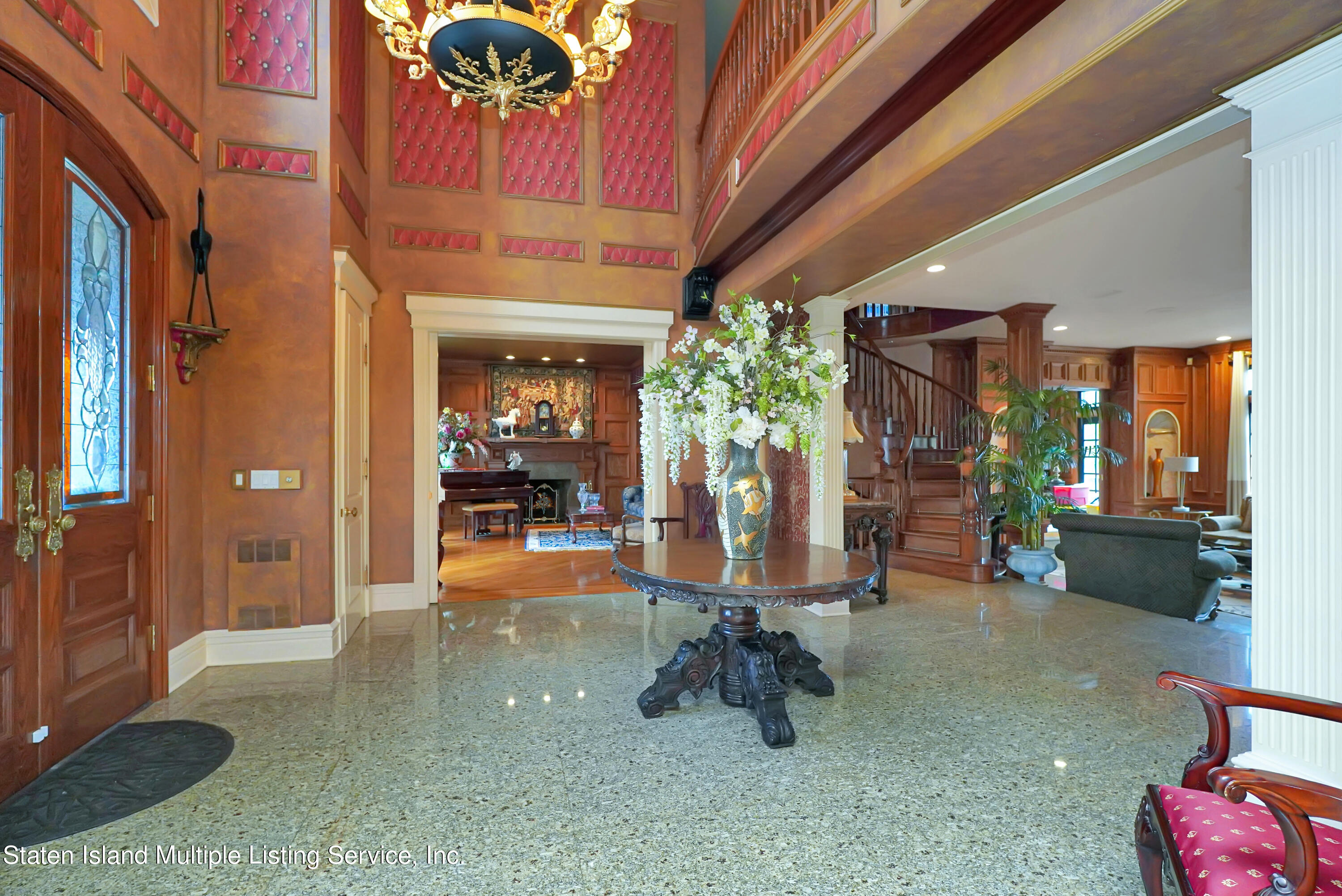 25 Copperleaf Terrace Staten Island, NY 10304 - Photo 6 of 60 Photo Jul 19 2019, 8 21 35 PM - Copy