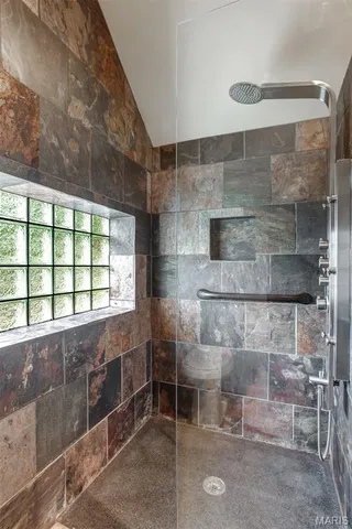 $249,999 | 5907 Leona Street, St. Louis, MO 63116