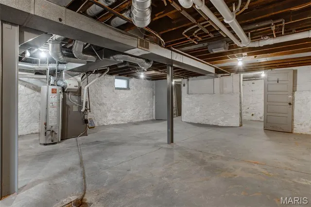 $249,999 | 5907 Leona Street, St. Louis, MO 63116