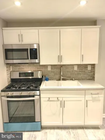 $222,500 | 6669 Church Lane, Upper Darby, PA 19082