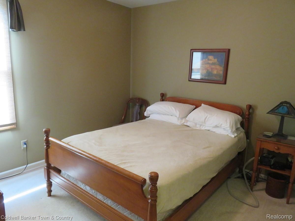 1484 Remsing Street Hartland, MI 48353 - Photo 24 of 28 br2.JPG