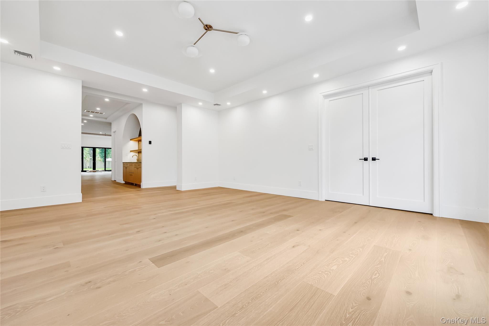 523 Long Beach Road St. James, NY 11780 - Photo 43 of 47