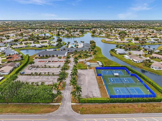 $395,000 | 6098 Stanley Lane, Delray Beach, FL 33484