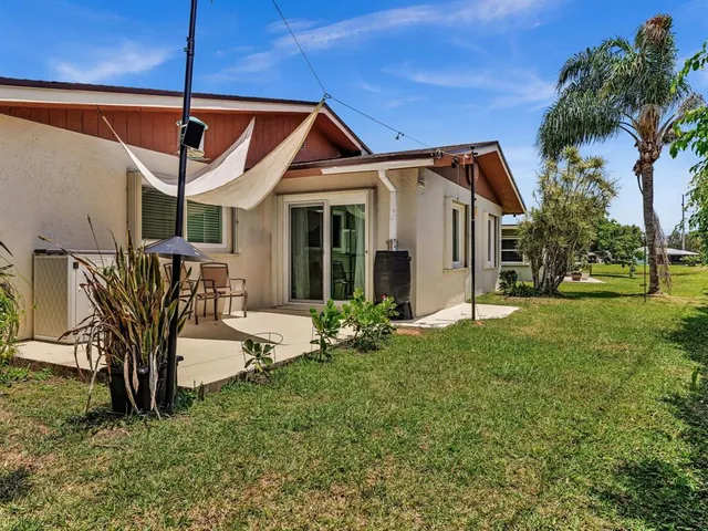 $395,000 | 6098 Stanley Lane, Delray Beach, FL 33484