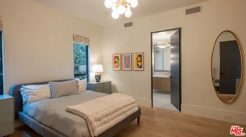 $15,995,000 | 1885 Carla Ridge, Beverly Hills, CA 90210