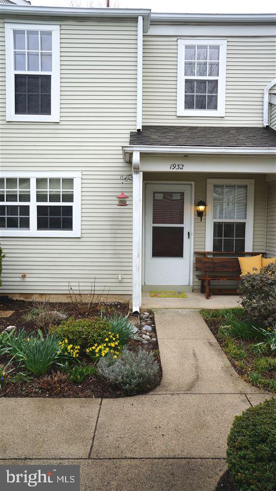 1932 Wexford Road Palmyra, PA 17078 - Photo 2 of 23 Gallery Image 2