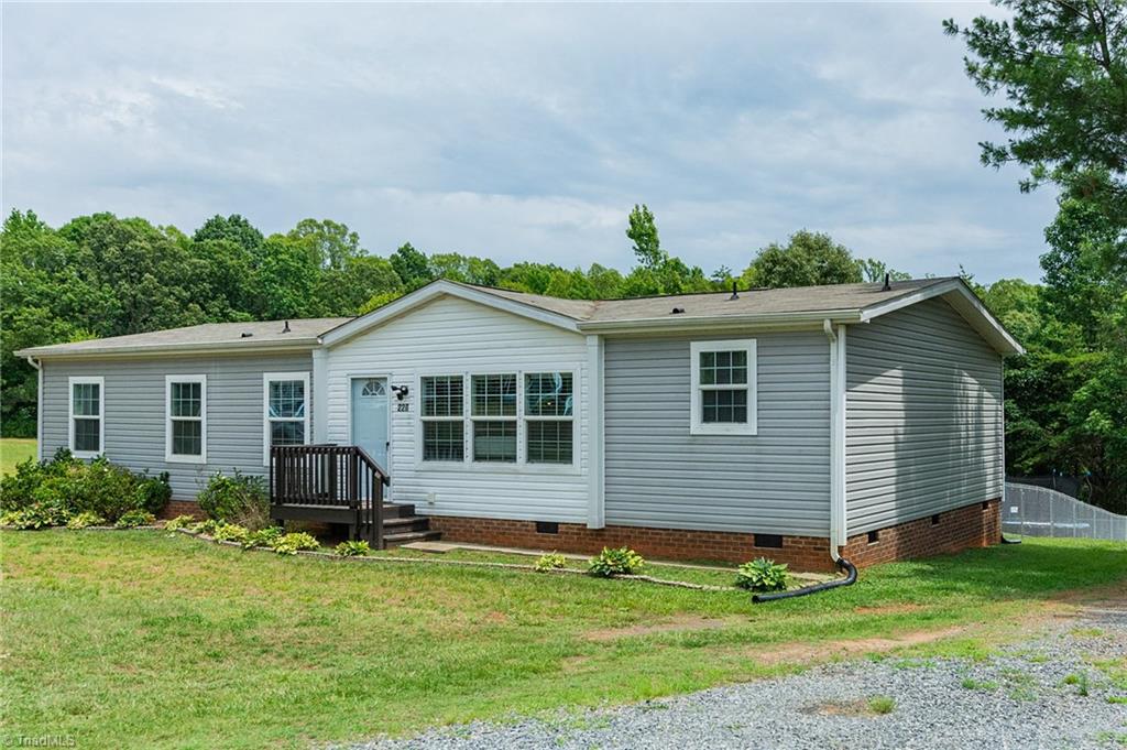 220 Bluejay Road Reidsville, NC 27320 - Photo 1 of 40 Gallery Image 1