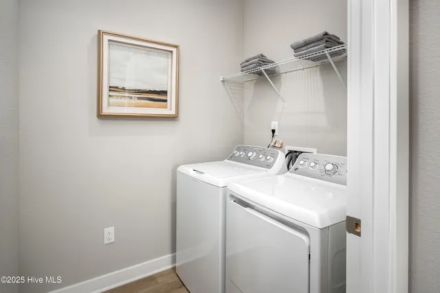 $379,990 | 4009 Farmfield Drive, Leland, NC 28451