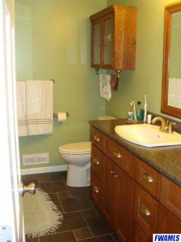 5003 Green Road New Haven, IN 46774 - Photo 11 of 25 Gallery Image 11