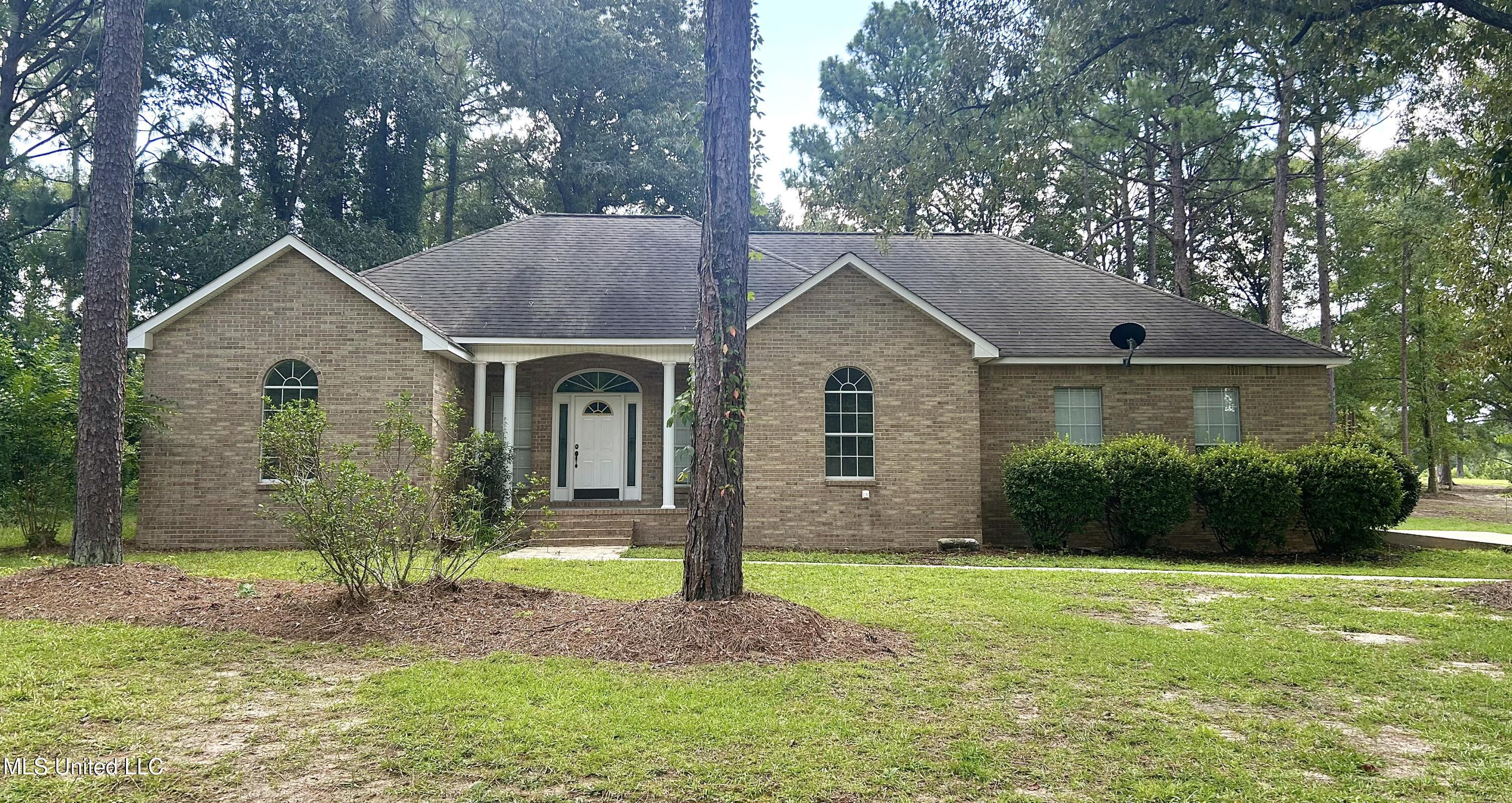 222 Beaver Lake Road Purvis, MS 39475 - Photo 1 of 20 IMG_8247 (1)