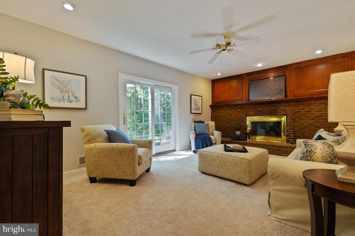 11715 Blue Smoke Trail Reston, VA 20191 - Photo 16 of 37 Family room off kitchen with views to rear yard.