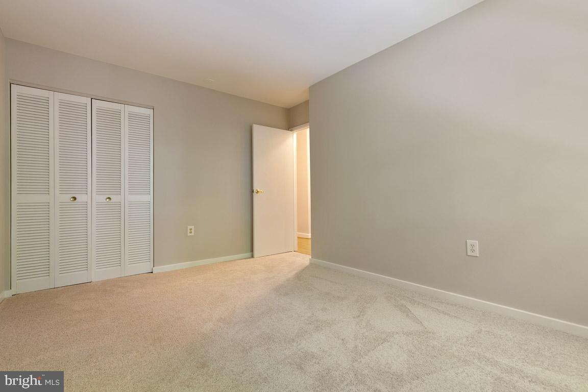 11715 Blue Smoke Trail Reston, VA 20191 - Photo 25 of 37 Bedroom 3 - Fresh paint throughout house