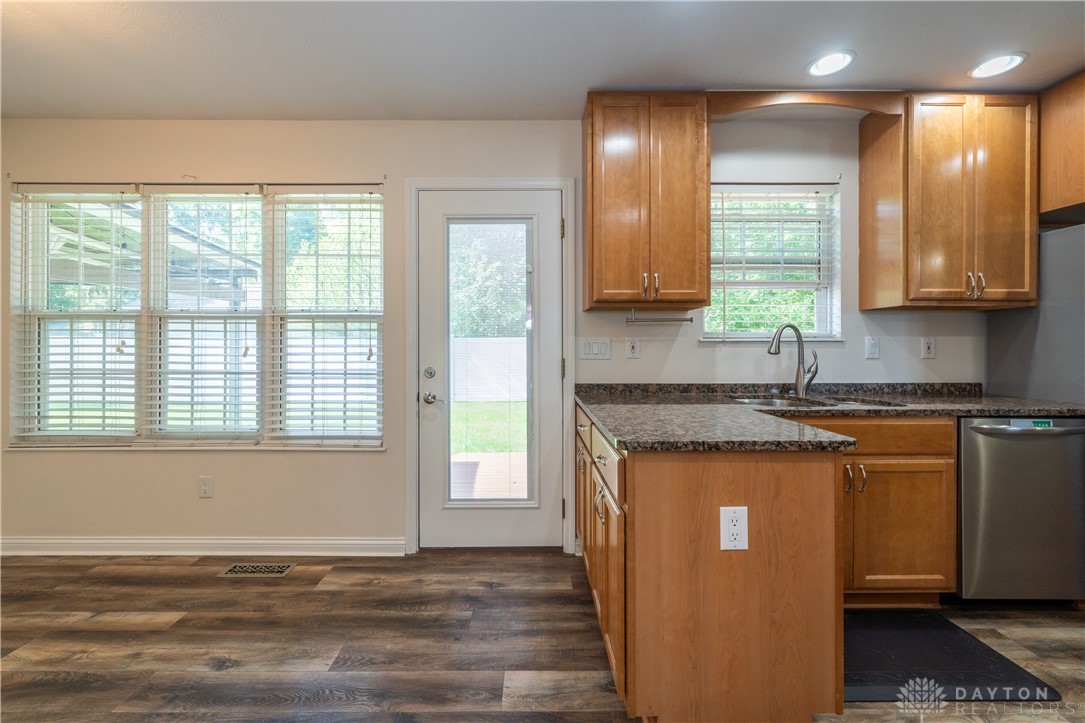 3415 Shakertown Road Beavercreek, OH 45430 - Photo 20 of 77