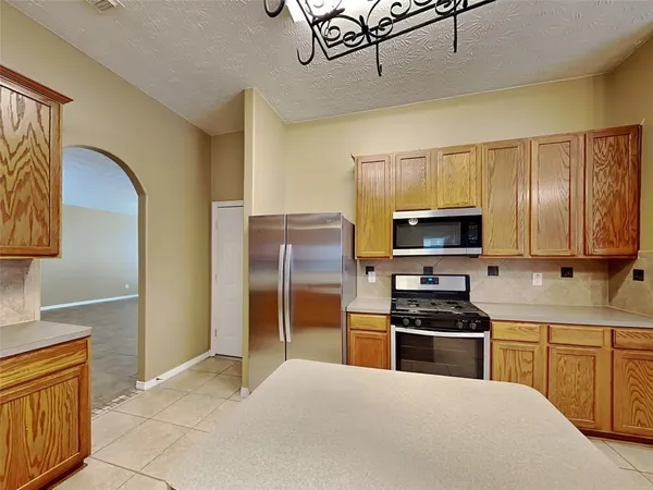 $1,995 | 2315 Perkins Crossing Drive, Conroe, TX 77304