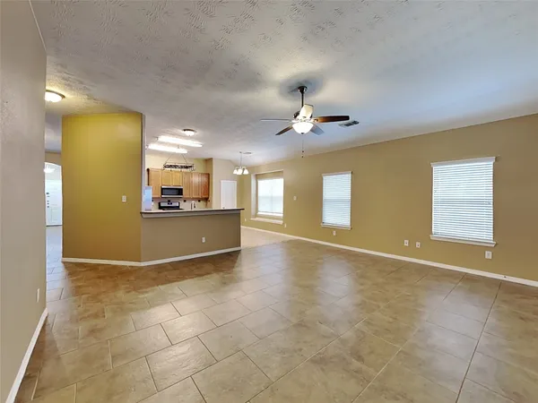 $1,995 | 2315 Perkins Crossing Drive, Conroe, TX 77304