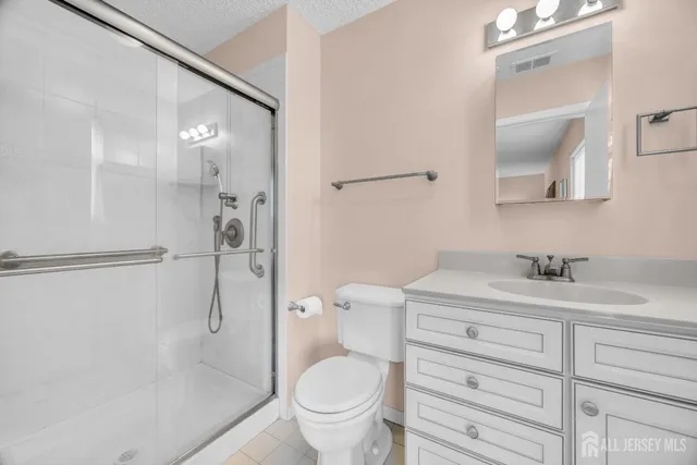 $388,000 | 7 Gatley Close, Freehold, NJ 07728