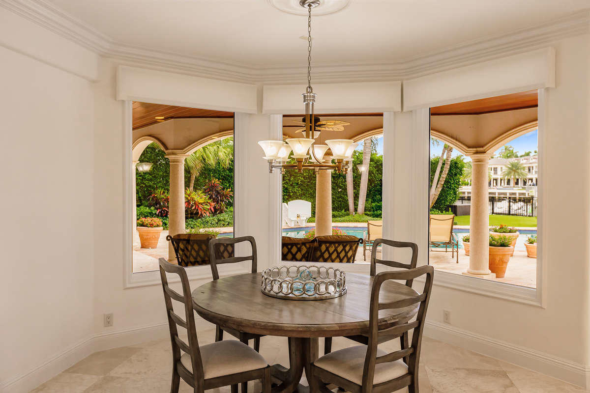 2935 Spanish River Road Boca Raton, FL 33432 - Photo 10 of 33 BREAKFAST AREA