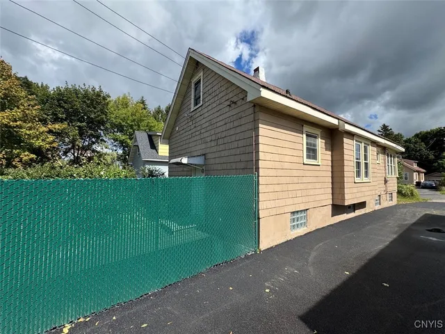 $164,900 | 211 Merrill Street, Syracuse, NY 13208