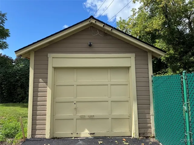 $164,900 | 211 Merrill Street, Syracuse, NY 13208