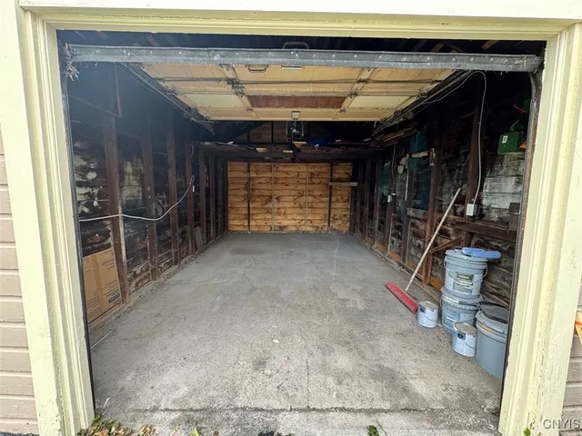 $164,900 | 211 Merrill Street, Syracuse, NY 13208