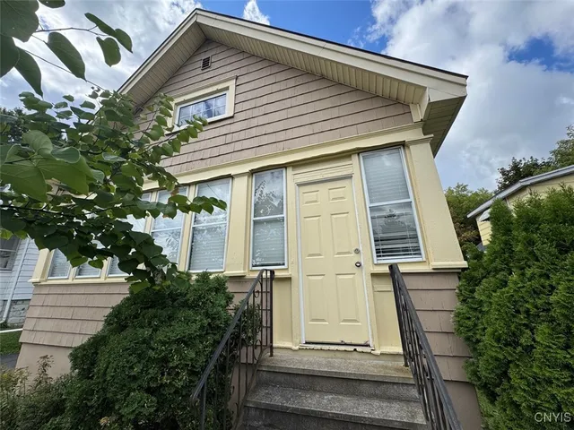 $164,900 | 211 Merrill Street, Syracuse, NY 13208