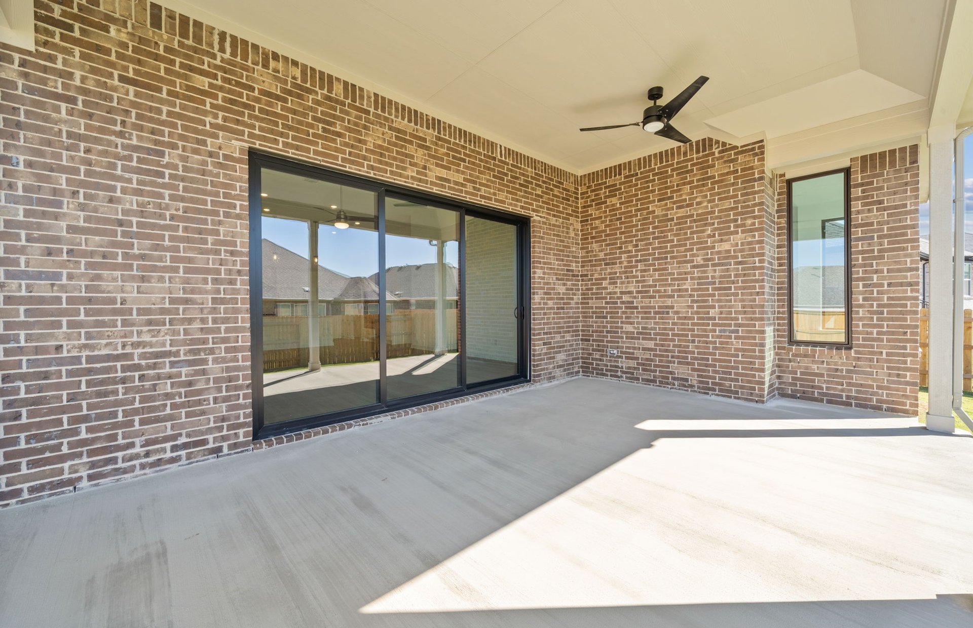 329 Muddy Creek Way Kyle, TX 78640 - Photo 20 of 22 a view of a hallway with a balcony