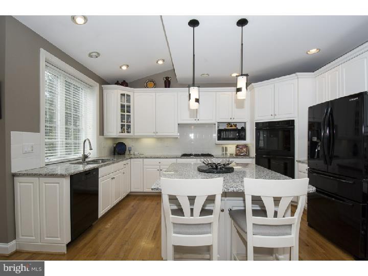 1148 Pebble Spring Drive Berwyn, PA 19312 - Photo 9 of 25 Kitchen