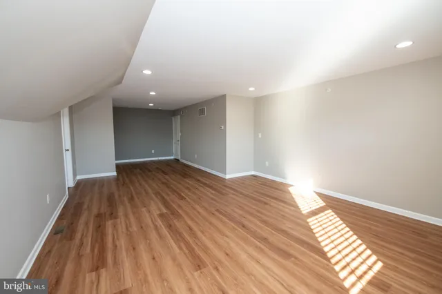 $3,100 | 510 Solliday Court, Perkasie, PA 18944