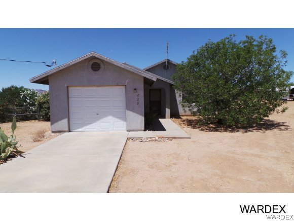 823 South Tonto Road Golden Valley, AZ 86413 - Photo 9 of 9 Concrete Driveway