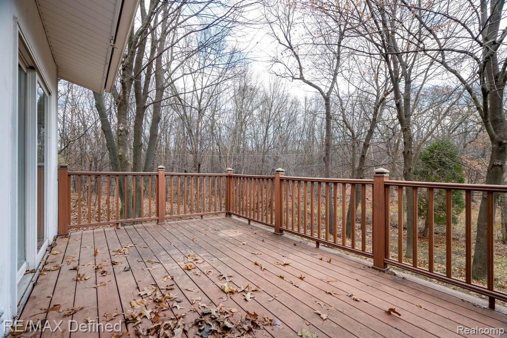 6045 Ronnoco Road Rochester Hills, MI 48306 - Photo 32 of 40