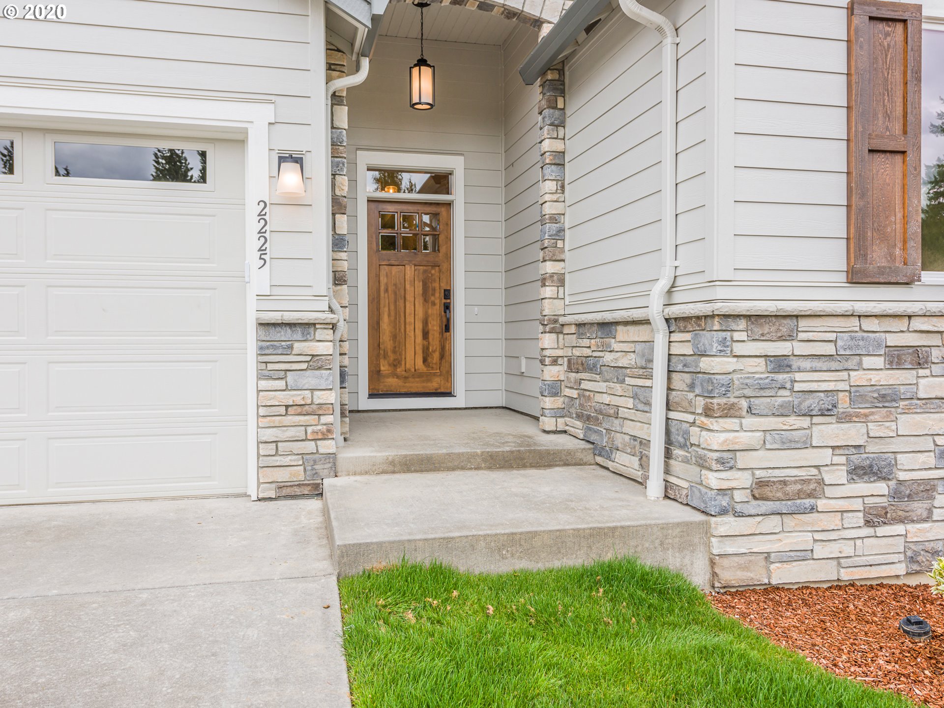 2225 South Royal Court Ridgefield, WA 98642 - Photo 3 of 29 Gallery Image 3
