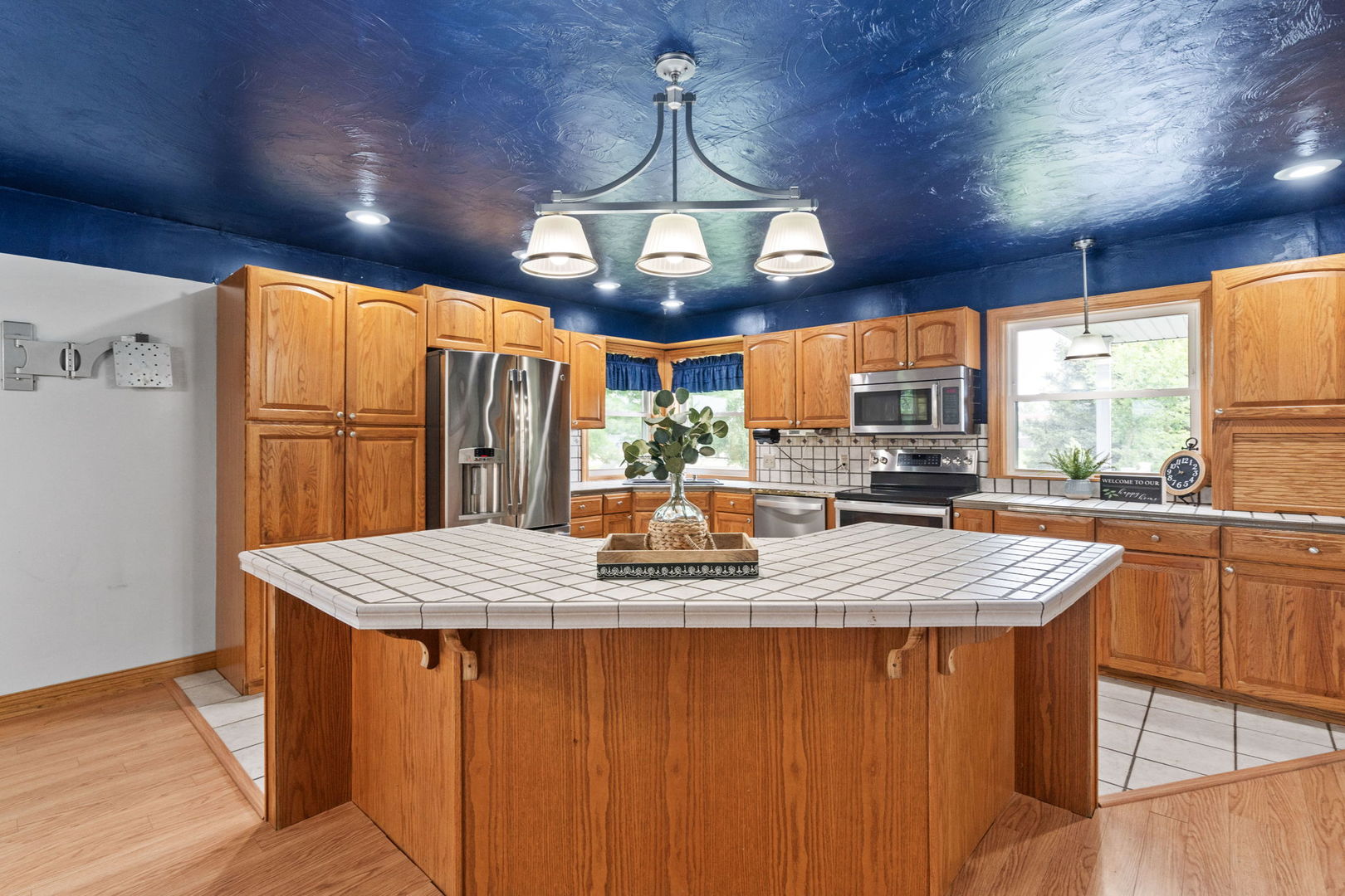 1527 11th Street Dewitt, IA 52742 - Photo 5 of 46