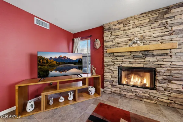 $725,000 | 20465 North 17th Way, Phoenix, AZ 85024