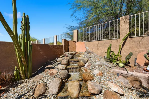 $725,000 | 20465 North 17th Way, Phoenix, AZ 85024