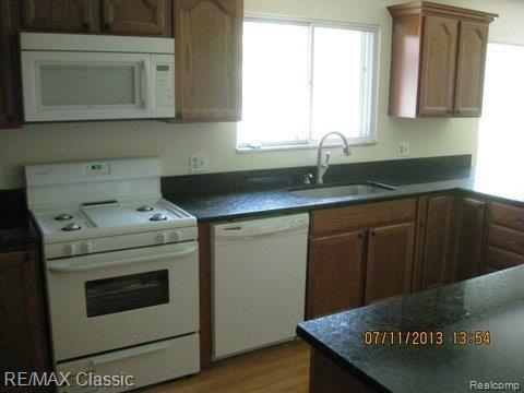 6770 Nollar Road Whitmore Lake, MI 48189 - Photo 4 of 11 Nollar 6770 pre-list 7-11-13 ra