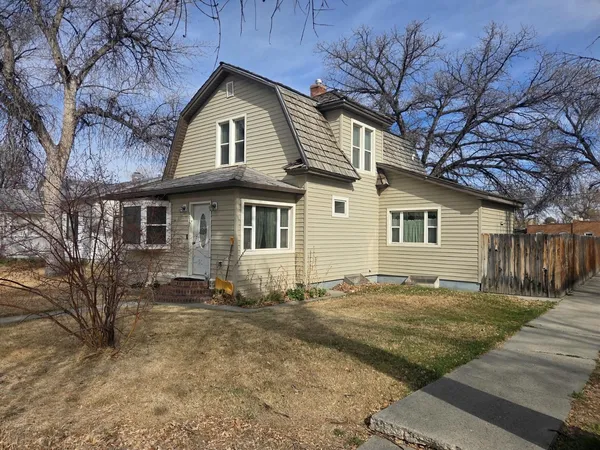 $272,500 | 1021 Culbertson Avenue, Worland, WY 82401