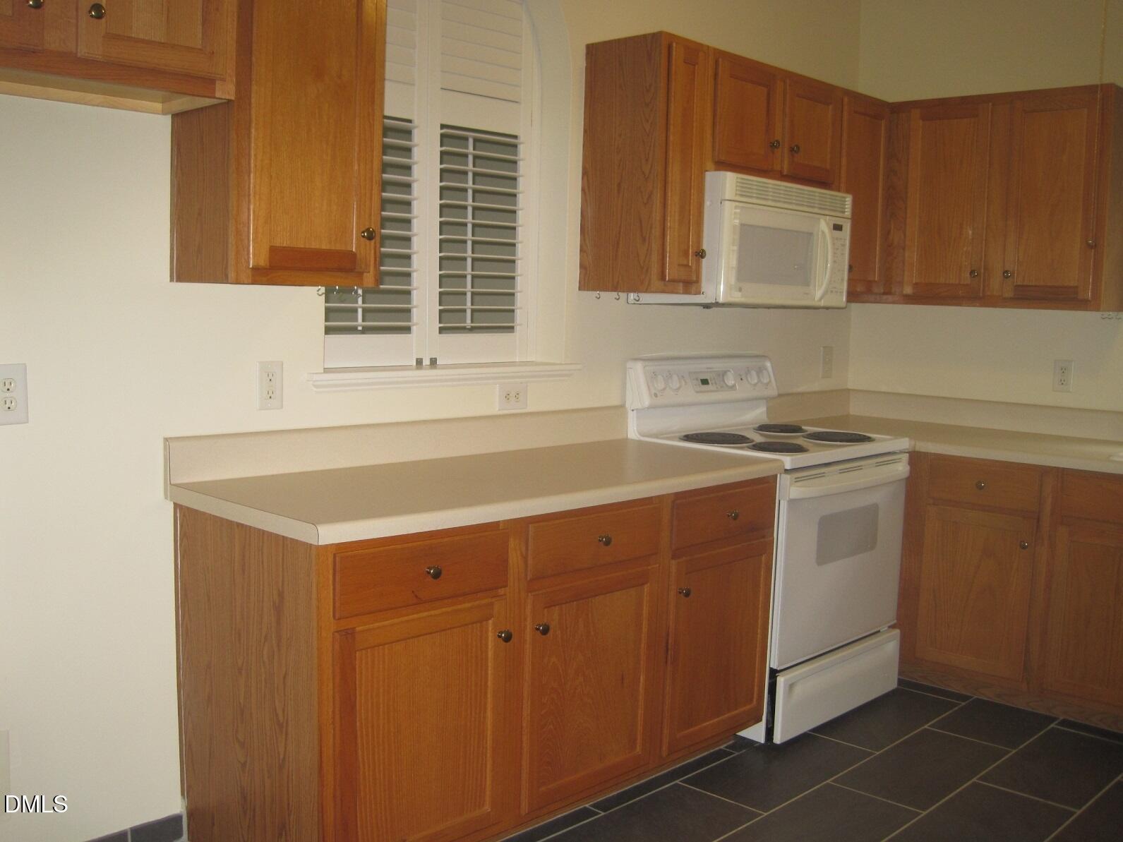 2508 Tadley Court Raleigh, NC 27603 - Photo 17 of 22 IMG_0978