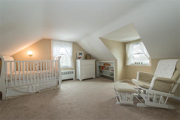 343 Ridge Street Arlington, MA 02474 - Photo 14 of 23 Gallery Image 14