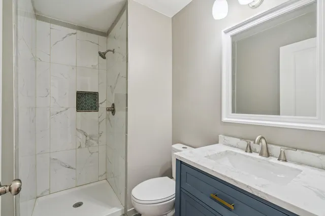 $575,000 | 1880 Desoto Street, Maplewood, MN 55117