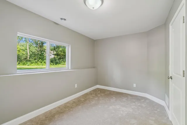 $575,000 | 1880 Desoto Street, Maplewood, MN 55117